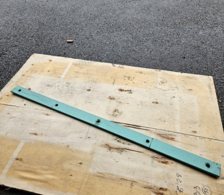 plat_maintien_patin_caoutchouc